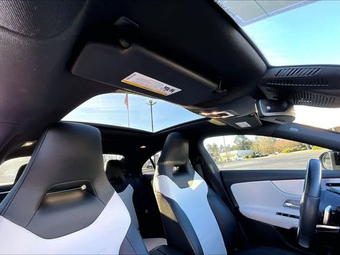 Used 2023 Mercedes-Benz CLA 250 image 13