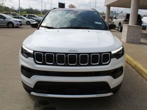 Used 2024 Jeep Compass Limited w/ Elite Group image 7