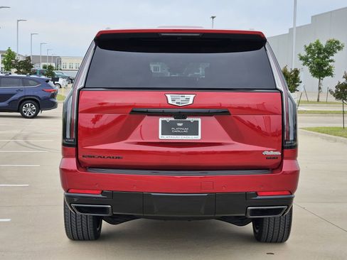 New 2026 Cadillac Escalade ESV Platinum Sport w/ LPO, ONYX Package AWD/4WD image 8