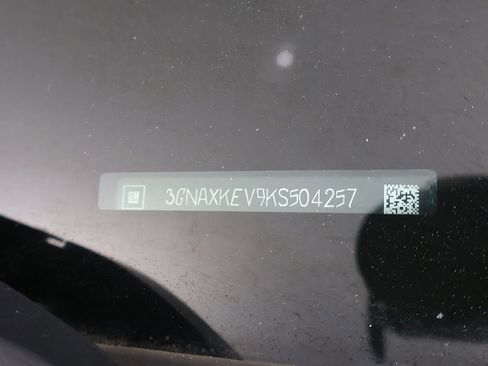 Used 2019 Chevrolet Equinox LT image 41