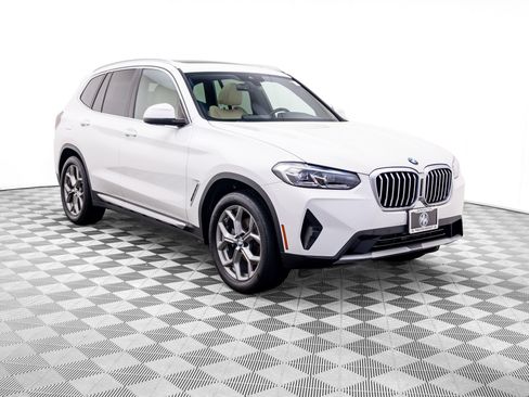 Used 2024 BMW X3 xDrive30i w/ Convenience Package AWD/4WD image 9
