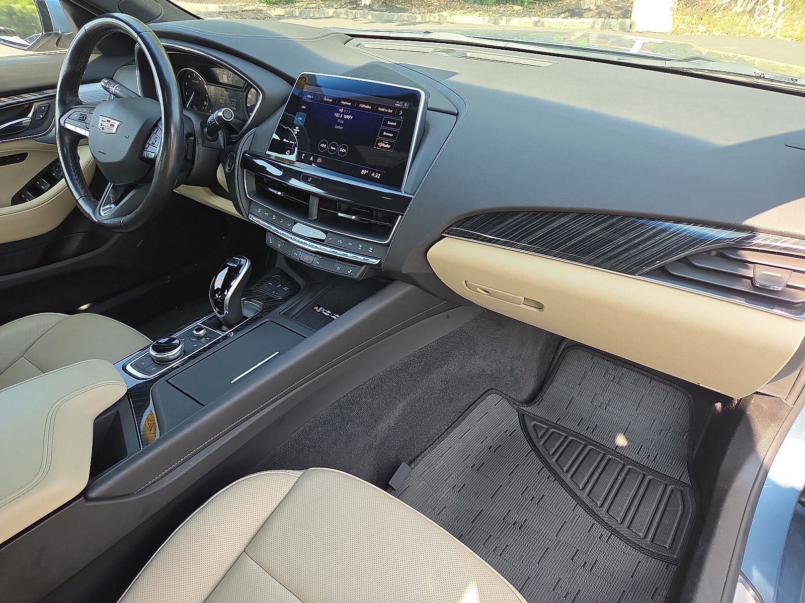 Used 2023 Cadillac CT5 Luxury AWD/4WD image 18
