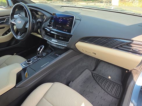 Used 2023 Cadillac CT5 Luxury AWD/4WD image 18
