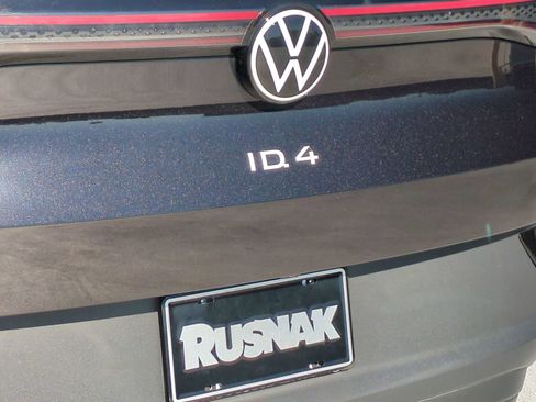 Used 2023 Volkswagen ID.4 Pro RWD image 19
