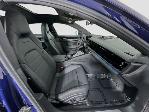 New 2026 Porsche Panamera image 31