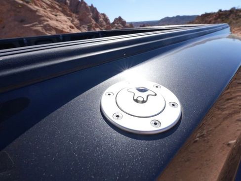 Used 2017 Ford F150 Raptor w/ Equipment Group 802A Luxury image 41