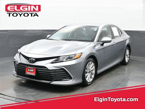 Used 2023 Toyota Camry LE image 1