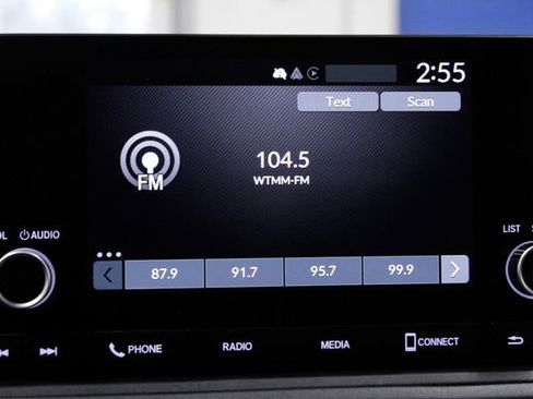 Certified 2023 Honda Accord EX image 31