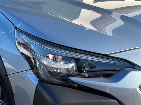 Used 2023 Subaru Outback Limited image 11
