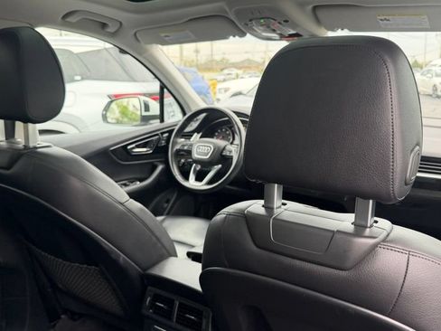 Used 2019 Audi Q7 3.0T Premium AWD/4WD image 17