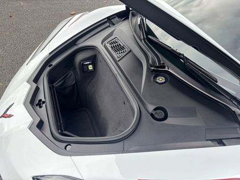 Used 2020 Chevrolet Corvette Stingray Premium Cpe w/ 3LT Preferred Equipment Group image 14