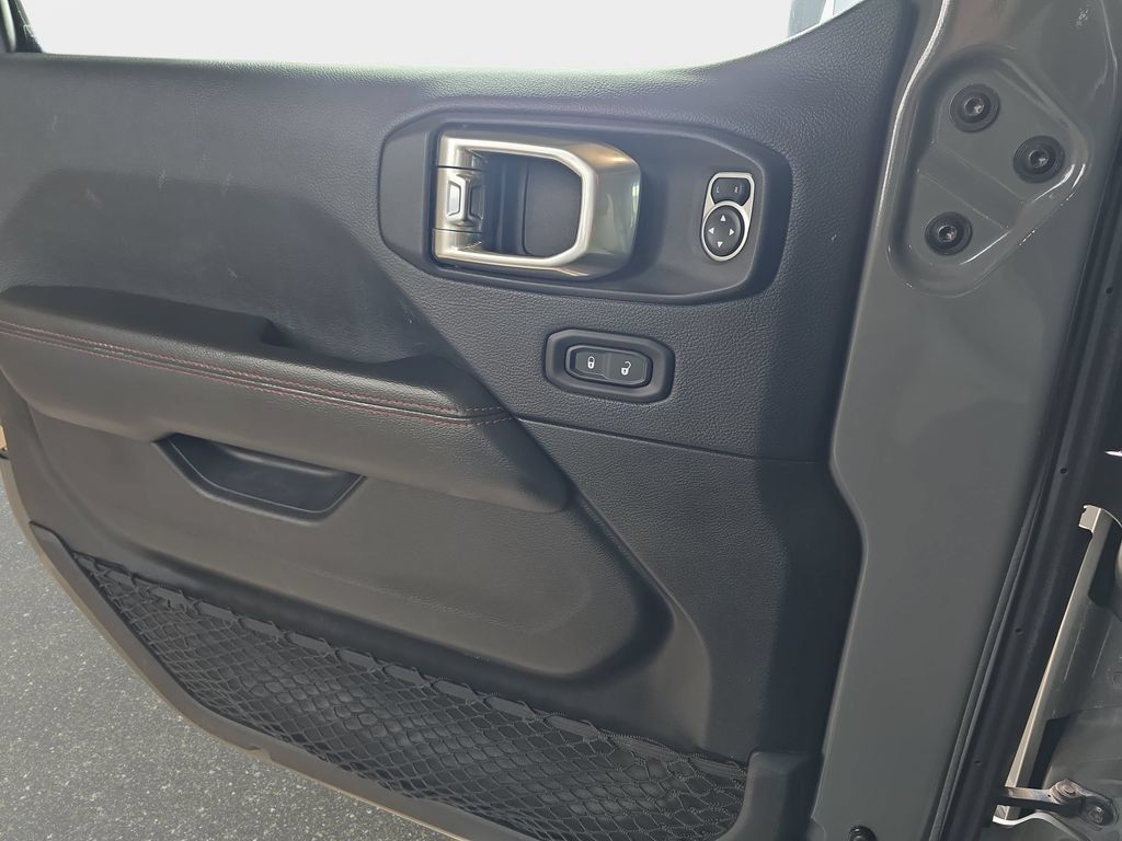 Used 2020 Jeep Wrangler Unlimited Rubicon AWD/4WD image 28