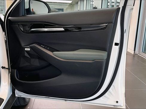 Used 2024 Kia Seltos SX image 21