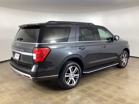 Used 2022 Ford Expedition XLT AWD/4WD image 8