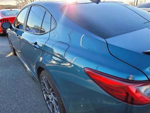 Used 2025 Toyota Camry XSE image 7