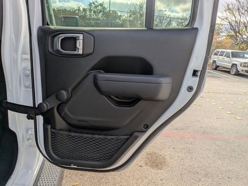 Used 2024 Jeep Wrangler Sport image 14