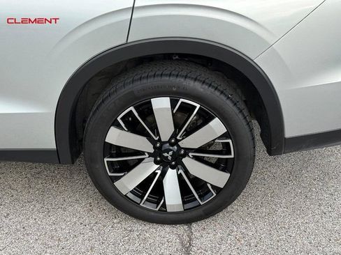 Used 2025 Mitsubishi Outlander SE AWD/4WD image 4
