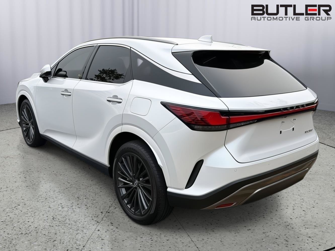 Used 2025 Lexus RX 350 Premium w/ Convenience Package FWD image 8