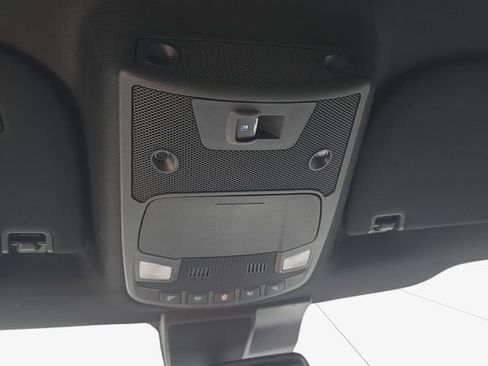 Used 2019 Ford F150 Lariat w/ Equipment Group 502A Luxury RWD image 29