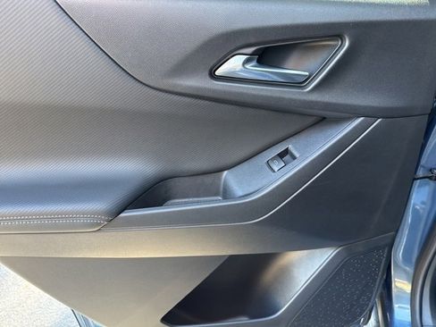 Used 2026 Chevrolet Equinox LT image 22