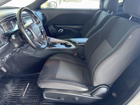 Used 2022 Dodge Challenger SXT w/ Blacktop Package image 31