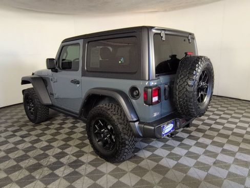 Used 2024 Jeep Wrangler Sport AWD/4WD image 7