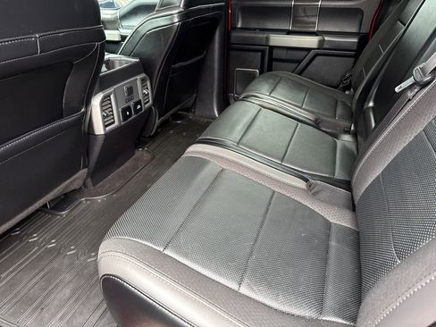 Used 2019 Ford F150 Raptor w/ Equipment Group 802A Luxury AWD/4WD image 17