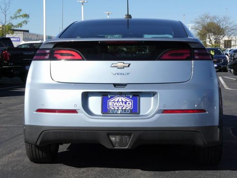 Used 2015 Chevrolet Volt w/ Enhanced Safety Package 1 image 23