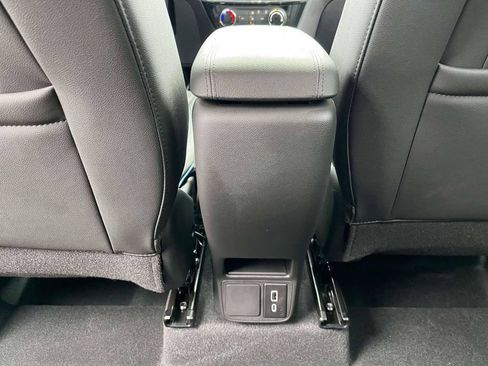Used 2026 Buick Encore GX Sport Touring w/ Black Roof Package FWD image 4