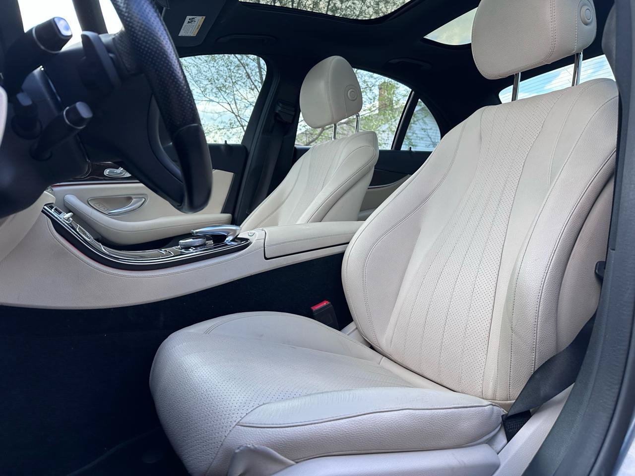 Used 2017 Mercedes-Benz E 300 image 12