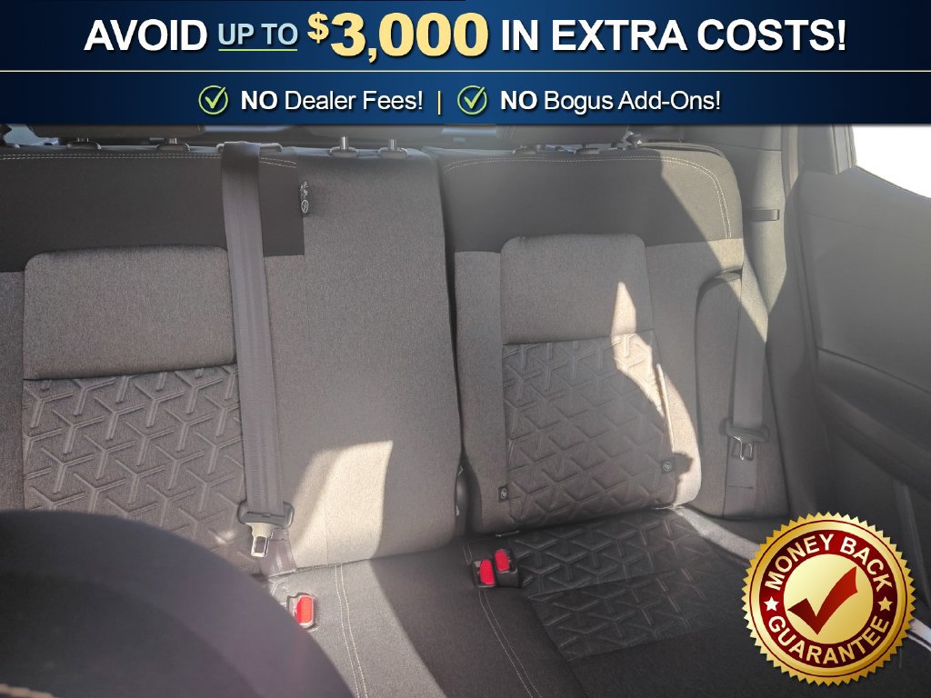 Used 2025 Nissan Kicks SV FWD image 23