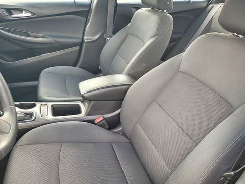 Used 2016 Chevrolet Cruze LT w/ Sun And Sound Package image 13