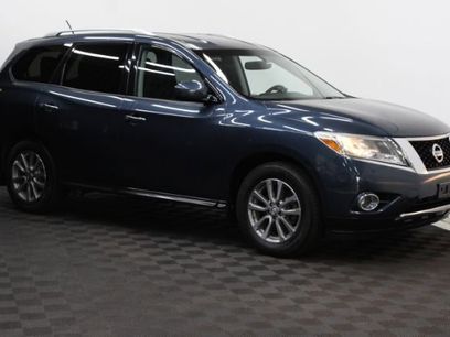 Used 2015 Nissan Pathfinder SV