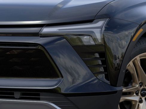 New 2026 Chevrolet Blazer EV LT image 35