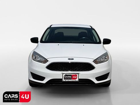 Used 2017 Ford Focus S FWD image 2