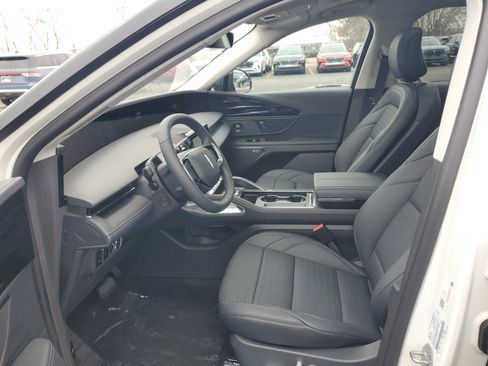 New 2026 Lincoln Nautilus Reserve w/ Jet Appearance Package image 11