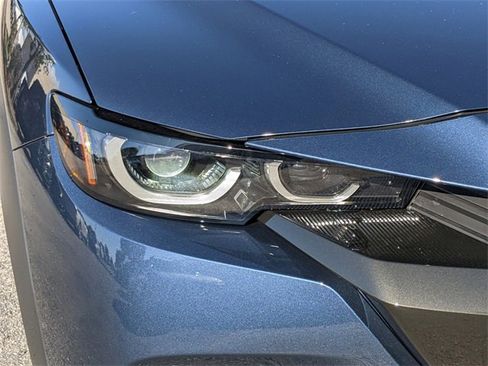 Certified 2025 MAZDA CX-50 AWD 2.5 S w/ Premium Package image 10