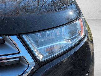 Used 2017 Ford Edge SE video 2