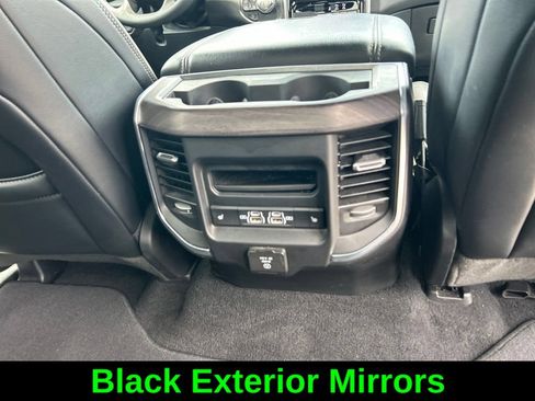 Used 2025 RAM 1500 Laramie AWD/4WD image 31