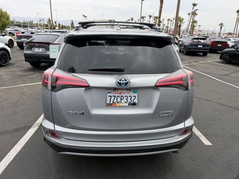 Used 2017 Toyota RAV4 Limited w/ Carpet Mat Package AWD/4WD image 2