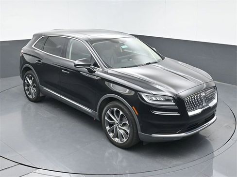 Used 2022 Lincoln Nautilus Reserve w/ Equipment Group 201A image 38