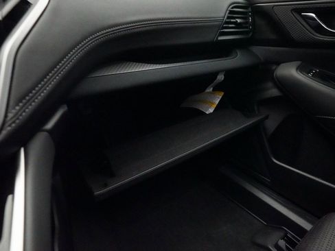 Certified 2025 Subaru Outback Premium image 30