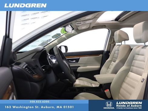 Used 2017 Honda CR-V EX image 10