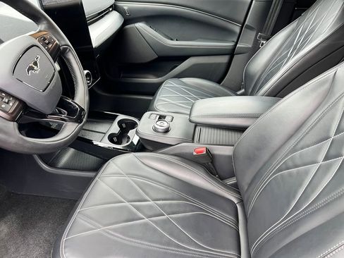 Used 2021 Ford Mustang Mach-E Select w/ Comfort/Appearance Package image 11