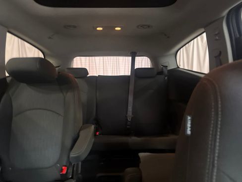 Used 2014 Chevrolet Traverse LT w/ LPO, 'HIT The Road' Package FWD image 19