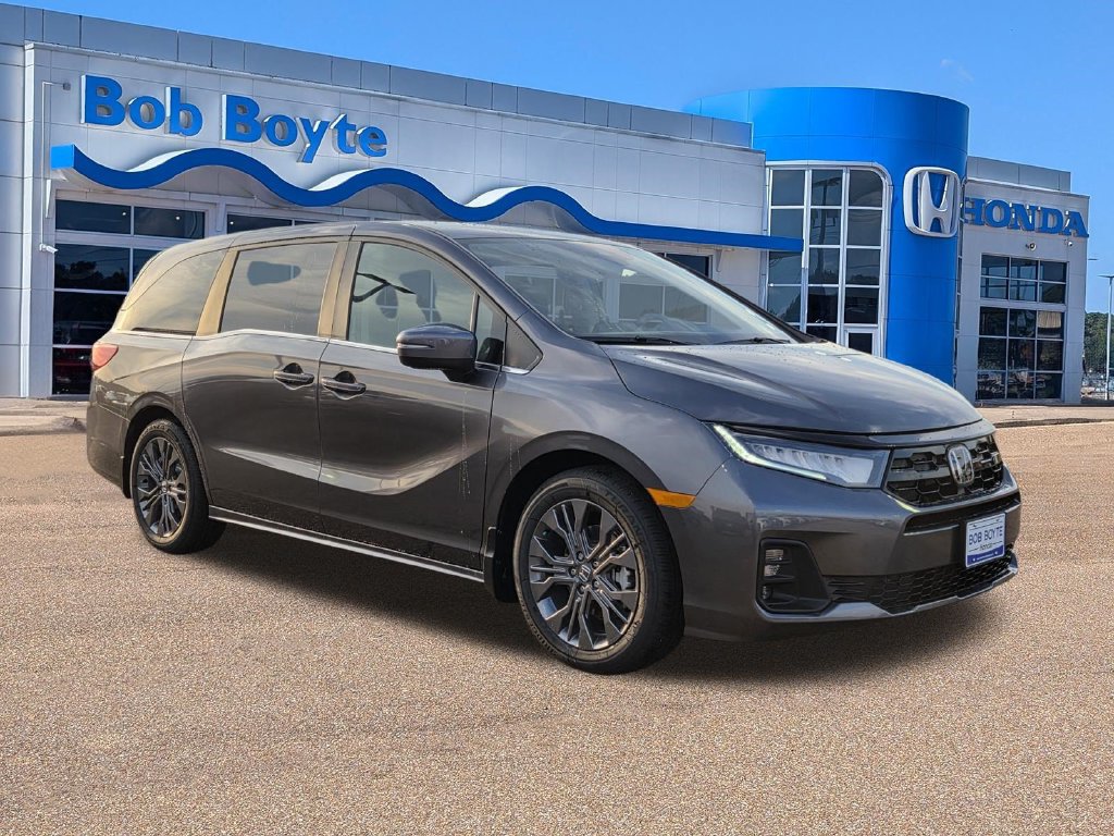 New 2027 Honda Odyssey Touring image 3