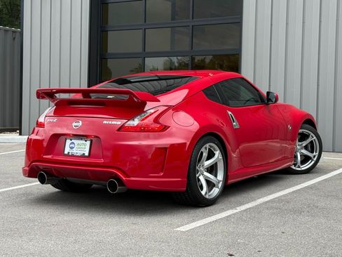 Used 2012 Nissan 370Z NISMO RWD image 5