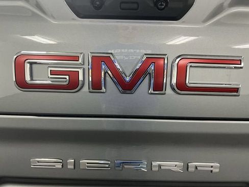 New 2026 GMC Sierra 1500 AT4 w/ AT4 Premium Package AWD/4WD image 32