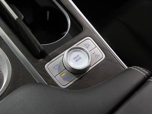 Certified 2021 Genesis GV80 2.5T w/ Advanced Package 02 image 18