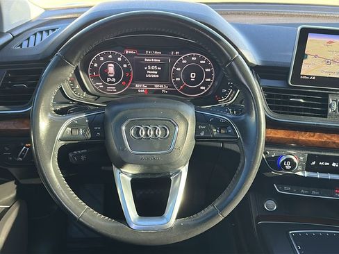 Used 2018 Audi Q5 2.0T Premium Plus w/ Premium Plus Package image 23
